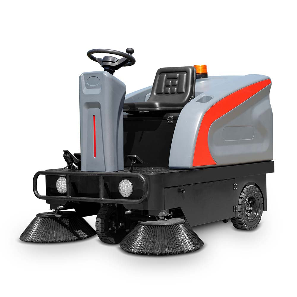 COMP K-138 • Aufsitz-Kehrmaschine