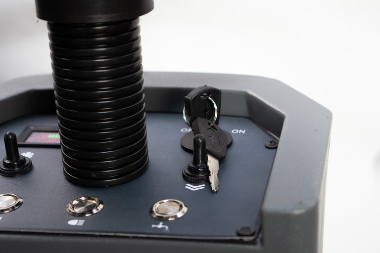 COMP K-125 • Aufsitz-Kehrmaschine